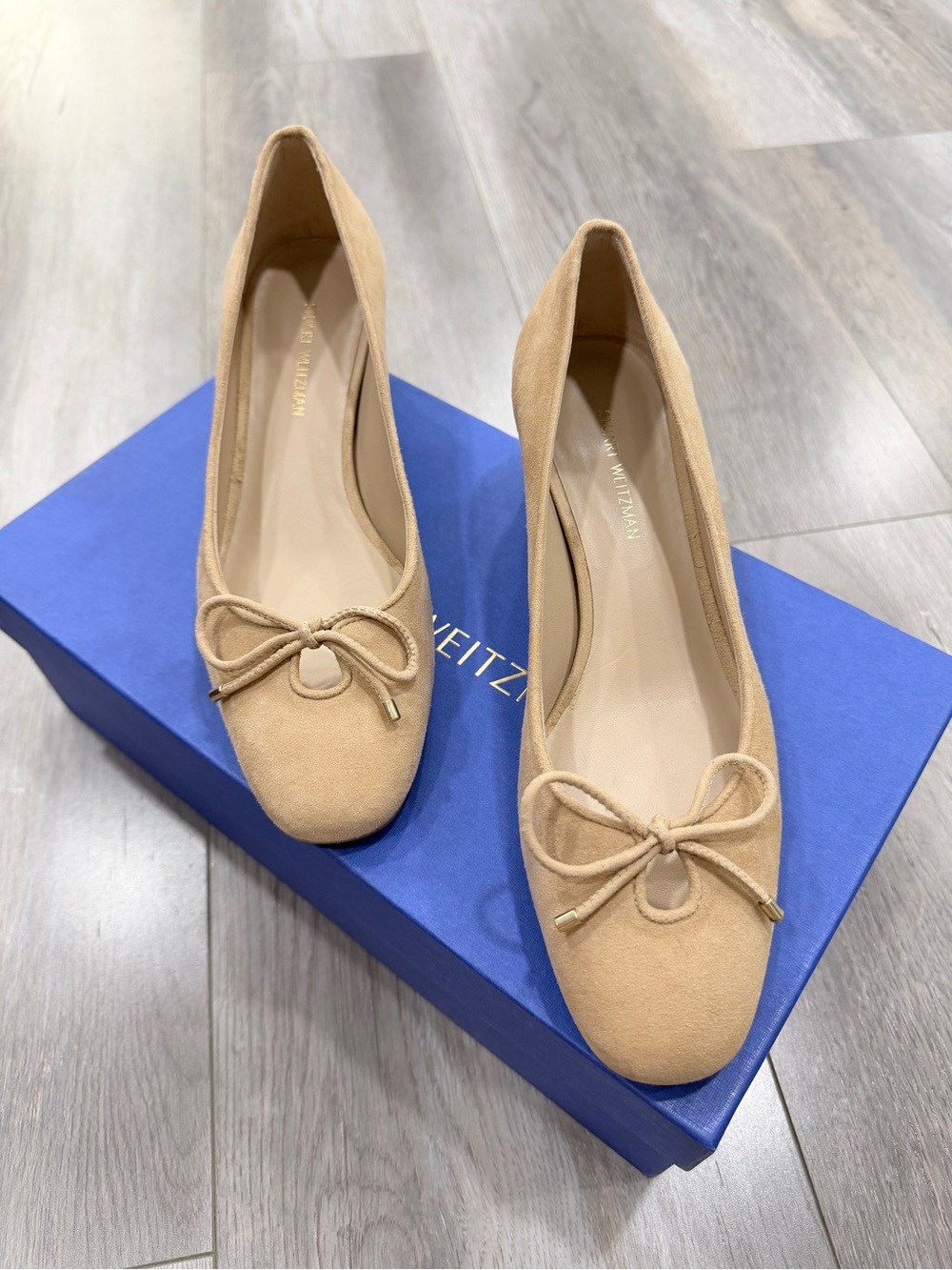 Stuart Weitzman Beige Suede Bow heels